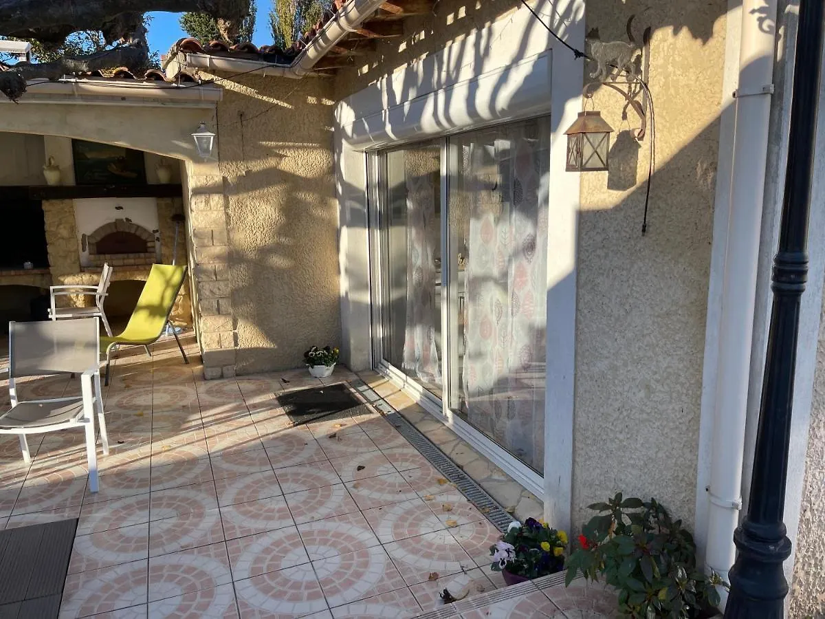 Apartament Studio Les Petits Lutins Entraigues-sur-la-Sorgue